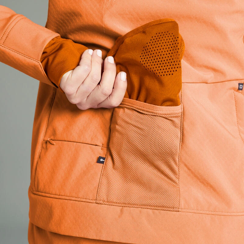 Rockrider VESTE VELO VTT HIVER FEMME ORANGE 8 Rockrider VESTE VELO VTT HIVER FEMME ORANGE – Image 8